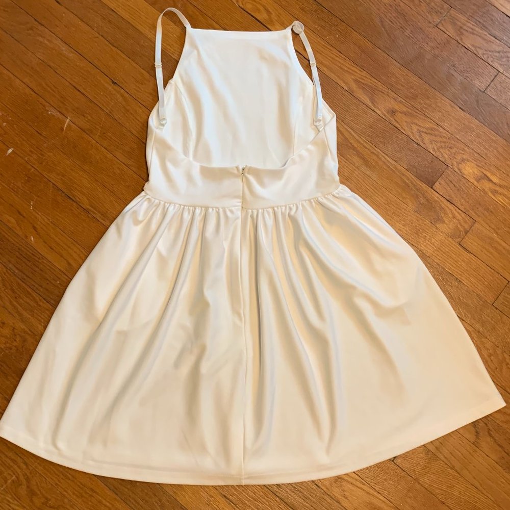 Dress - Picture 2 of 5